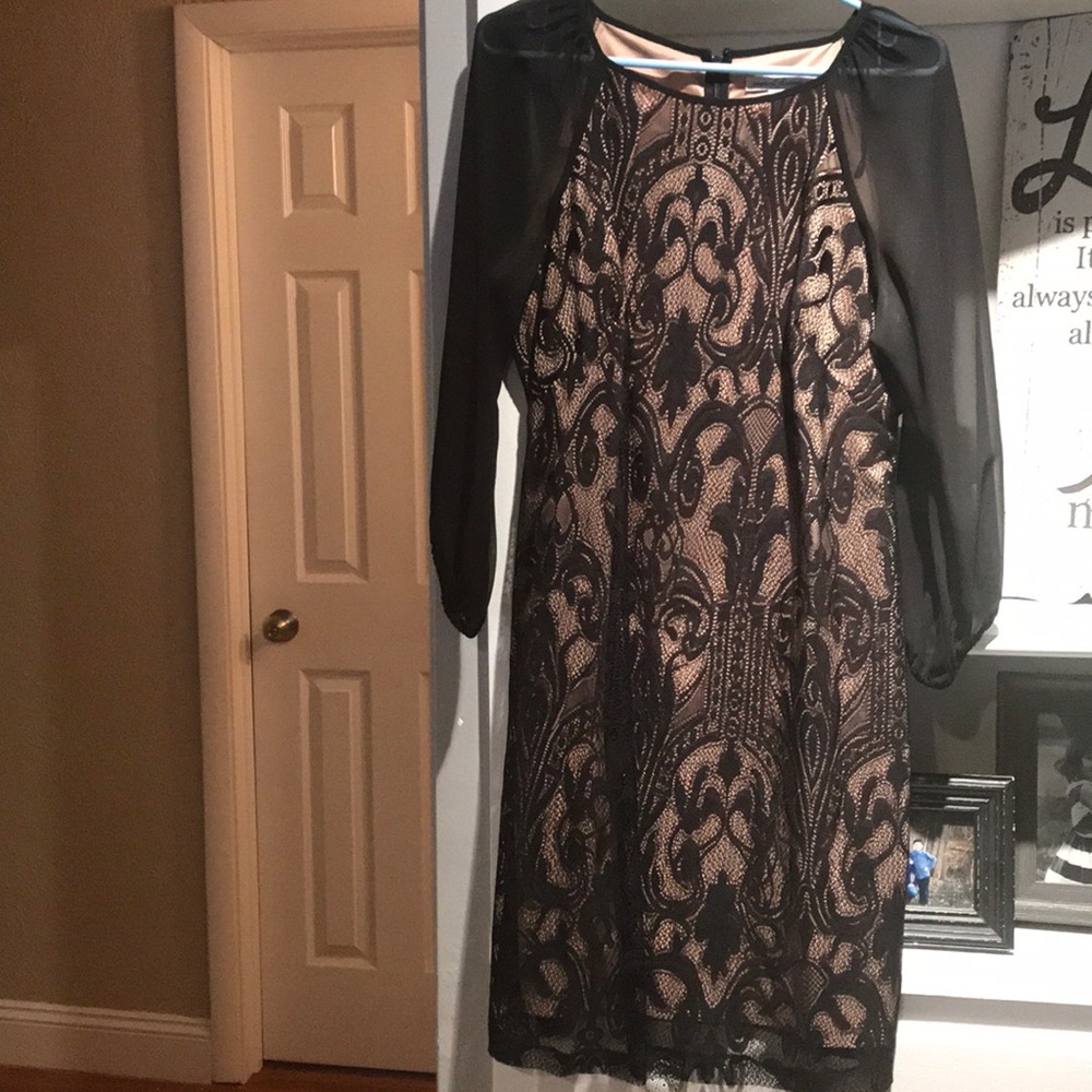 Dress for cocktail night or wedding!